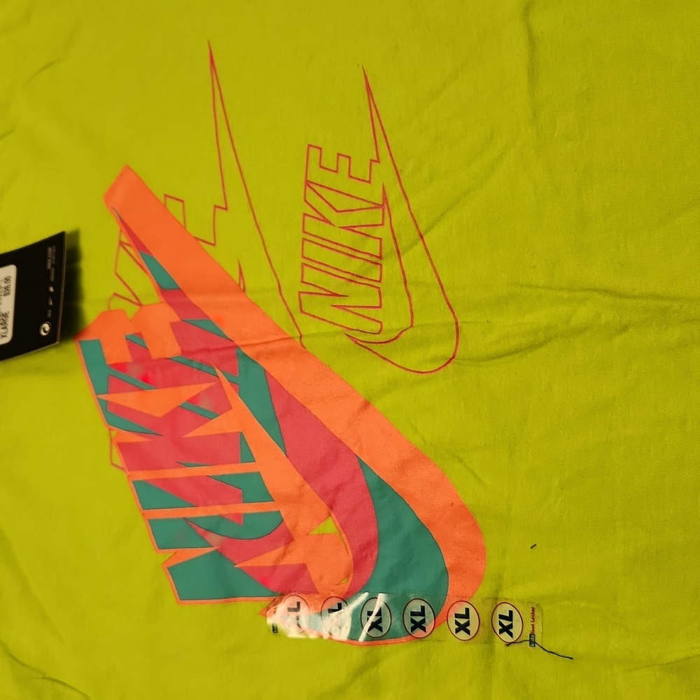 Nike Tee